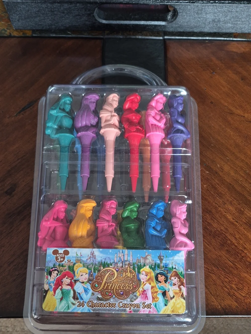 24-Count Disney Princess Character Crayon Set - Assorted Colors